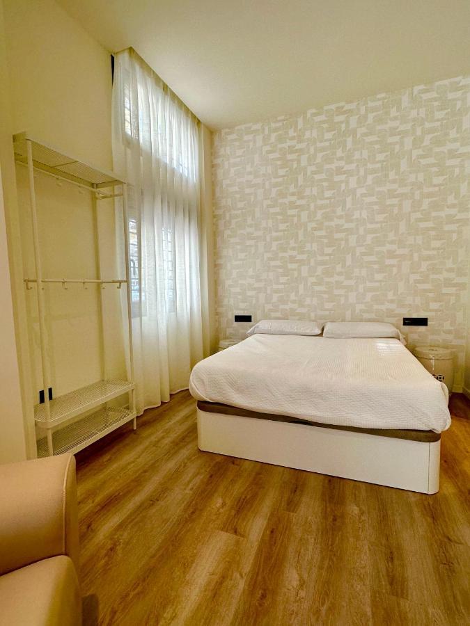 Apartamentos Sunsets Malaga Centro Экстерьер фото